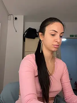 MeganHopeX online show from 12.18.24