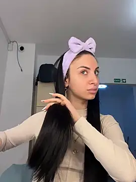 MeganHopeX online show from 01.08.25