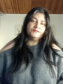 Snapshot of salomexlove_20 chatting on 05.14.26 salomexlove 20 online show from 05.14.26