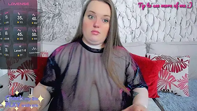 Snapshot of _MarryGirl_ chatting on 02.09.25  MarryGirl  online show from 02.09.25