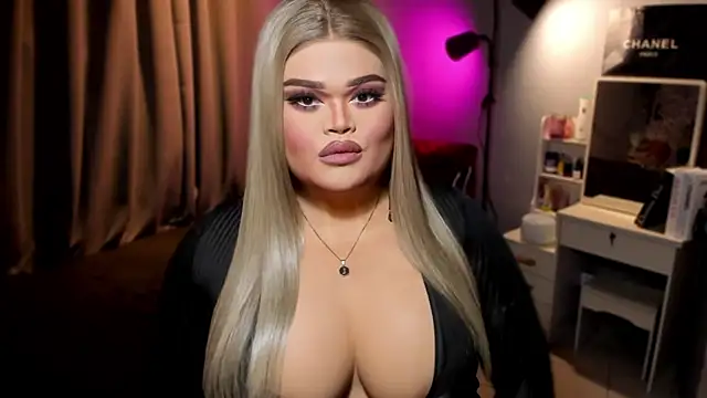 KarolinaThompson online show from 12.03.24