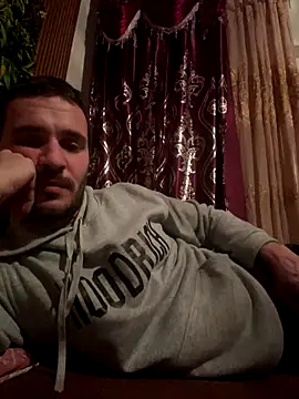 AlexandruUK online show from 12.04.25