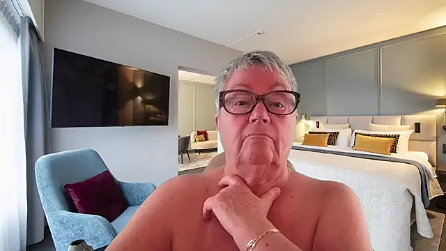 Snapshot of GrannyChrissy68 chatting on 05.19.26 GrannyChrissy68 online show from 05.19.26