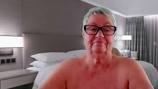 Snapshot of GrannyChrissy68 chatting on 05.22.26 GrannyChrissy68 online show from 05.22.26