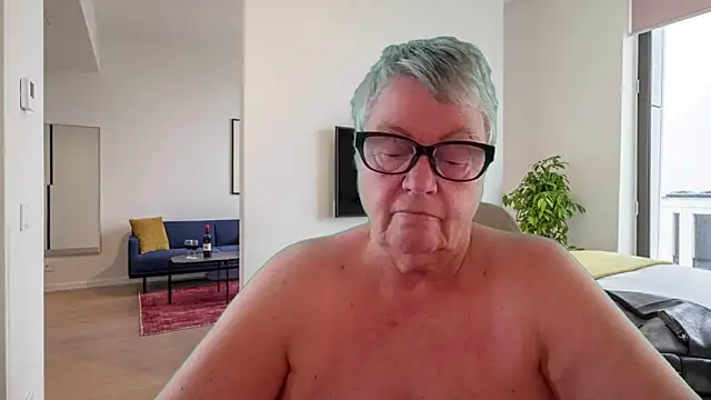 Snapshot of GrannyChrissy68 chatting on 05.31.26 GrannyChrissy68 online show from 05.31.26