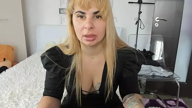 sweetemy4u online show from 01.11.25