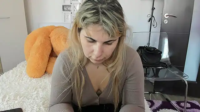 sweetemy4u online show from 03.04.25