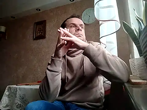 grzes19763 online show from 10.23.25