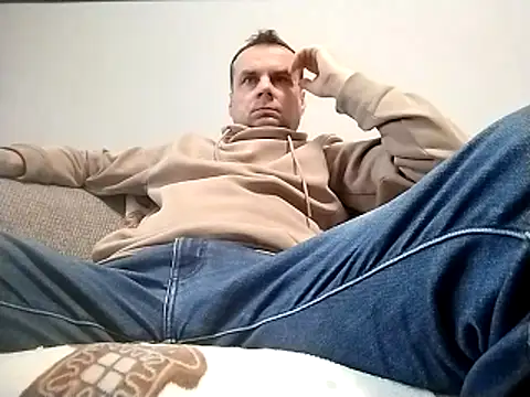 grzes19763 online show from 12.23.25