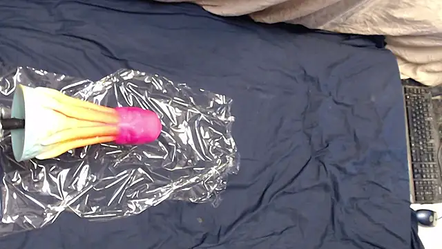 Snapshot of Ylvis88 chatting on 12.07.24 Ylvis88 online show from 12.07.24