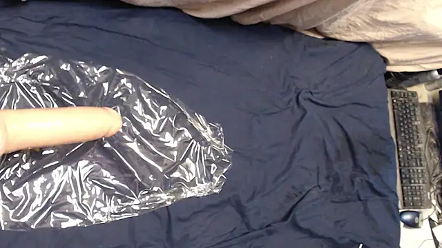 Snapshot of Ylvis88 chatting on 12.20.24 Ylvis88 online show from 12.20.24