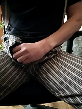 Justforoneday online show from 11.25.25