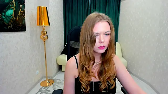 Strawberrye online show from 02.07.25