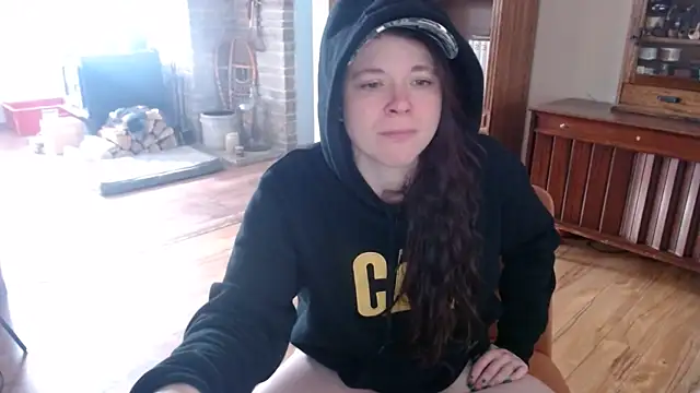 MarcyJones online show from 02.18.25