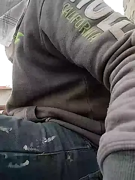 Snapshot of indianSmartboy chatting on 12.22.24 indianSmartboy online show from 12.22.24