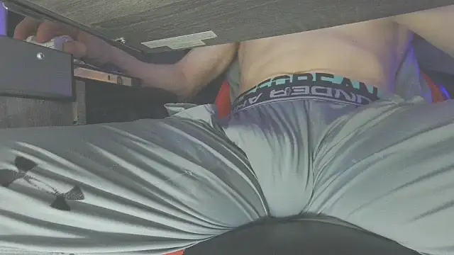 Dick and muscles online show from 03.11.25