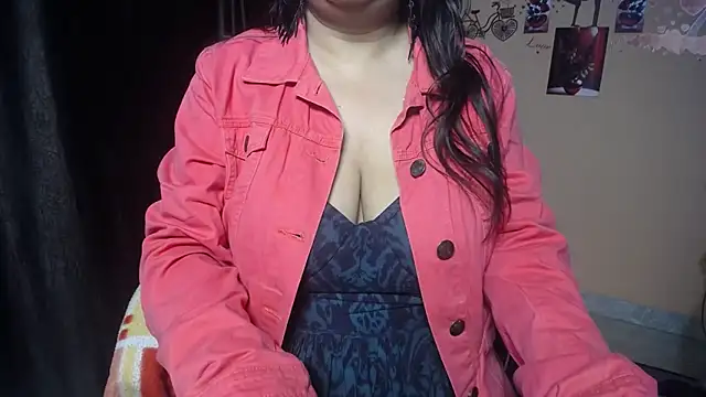 Shanvi  online show from 02.08.26