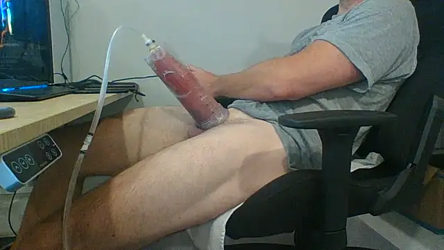 Snapshot of Bloopers66 chatting on 07.15.26 Bloopers66 online show from 07.15.26