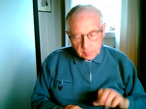 Snapshot of johnjohn622662 chatting on 09.26.25 johnjohn622662 online show from 09.26.25