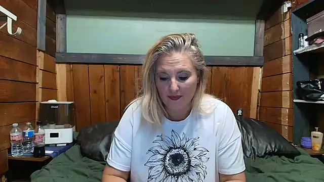 lisaxlovexxx online show from 04.15.26