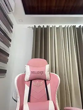 Bombshell Ashy online show from 01.22.25