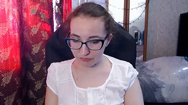 Snapshot of AnKey_Rayah chatting on 05.13.26 AnKey Rayah online show from 05.13.26