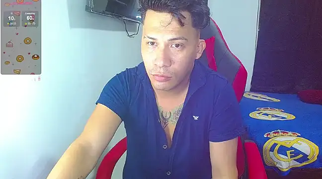 Snapshot of boyhot23x chatting on 02.06.25 boyhot23x online show from 02.06.25