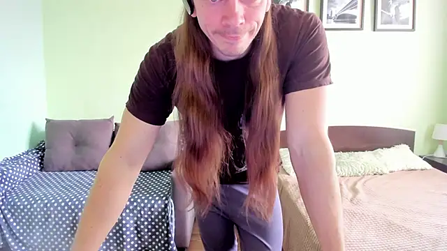 Marrymepls online show from 04.14.26