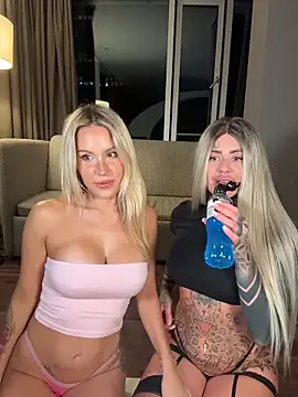 Snapshot of jasminesummer chatting on 03.20.26 jasminesummer online show from 03.20.26