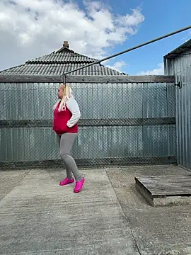 SabinaSweety online show from 04.11.26