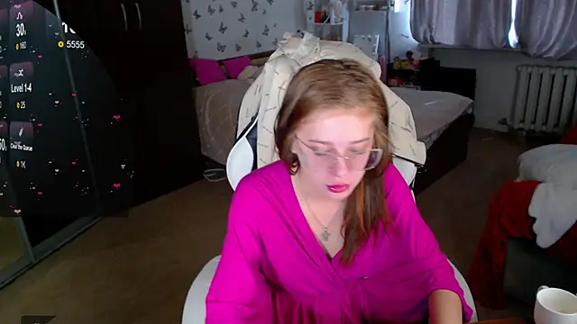 Kira honeyy online show from 04.11.26