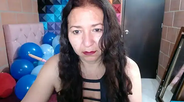 katifoxx online show from 12.21.24