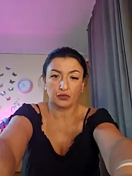 Hotangel75 online show from 10.28.25