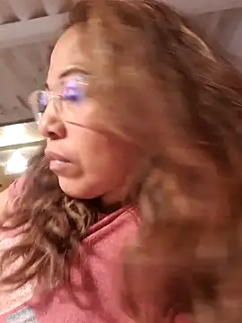 Snapshot of mila38 chatting on 02.28.26 mila38 online show from 02.28.26