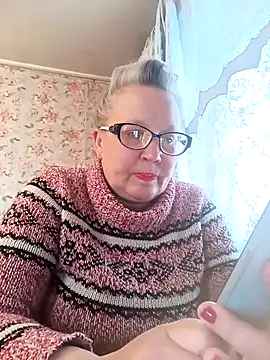 Snapshot of Cerd_Ayaz chatting on 04.11.26 Cerd Ayaz online show from 04.11.26