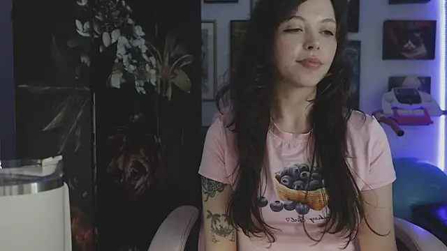 Snapshot of makiyahbelle chatting on 01.16.26 makiyahbelle online show from 01.16.26