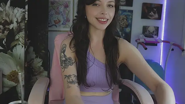 Snapshot of makiyahbelle chatting on 03.09.26 makiyahbelle online show from 03.09.26