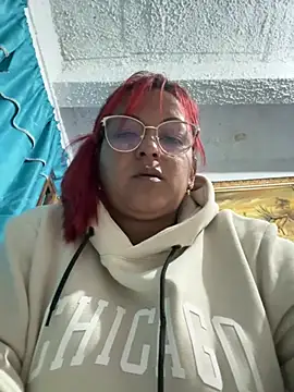 salomecastro  online show from 02.12.25