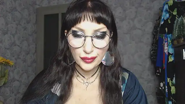 Aziza1 online show from 11.29.25