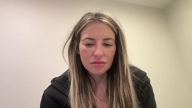 Snapshot of AmandaStarryNight chatting on 12.05.24 AmandaStarryNight online show from 12.05.24