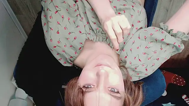 Snapshot of CranberryHot chatting on 03.03.26 CranberryHot online show from 03.03.26