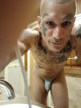 Snapshot of Casey884life chatting on 10.11.25 Casey884life online show from 10.11.25