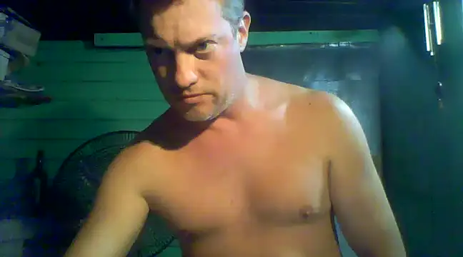 Snapshot of Alvaro2017 chatting on 01.15.25 Alvaro2017 online show from 01.15.25