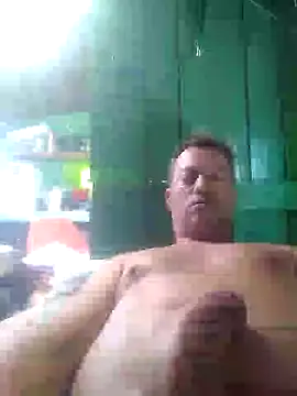 Snapshot of Alvaro2017 chatting on 01.15.25 Alvaro2017 online show from 01.15.25