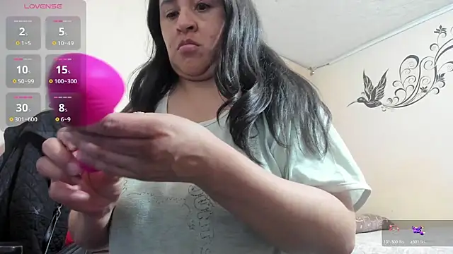 latinfemale online show from 02.03.25