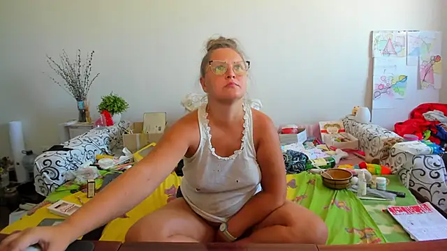 IamYourNarcotic online show from 09.14.25