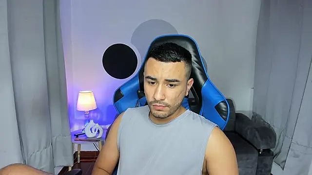 Nick Moca online show from 01.06.25