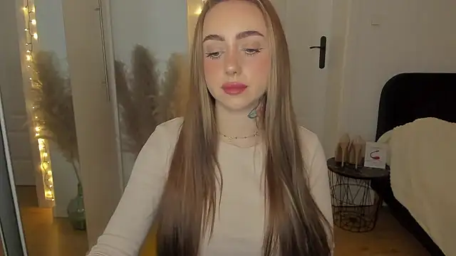 Snapshot of sexyCoralie chatting on 01.07.26 sexyCoralie online show from 01.07.26