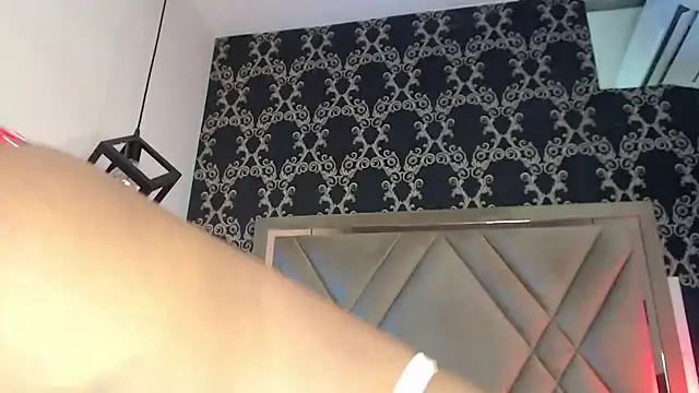 KayaBrown online show from 04.06.26