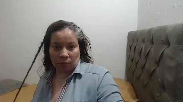 Snapshot of tiffany_horny_1 chatting on 10.09.25 tiffany horny 1 online show from 10.09.25